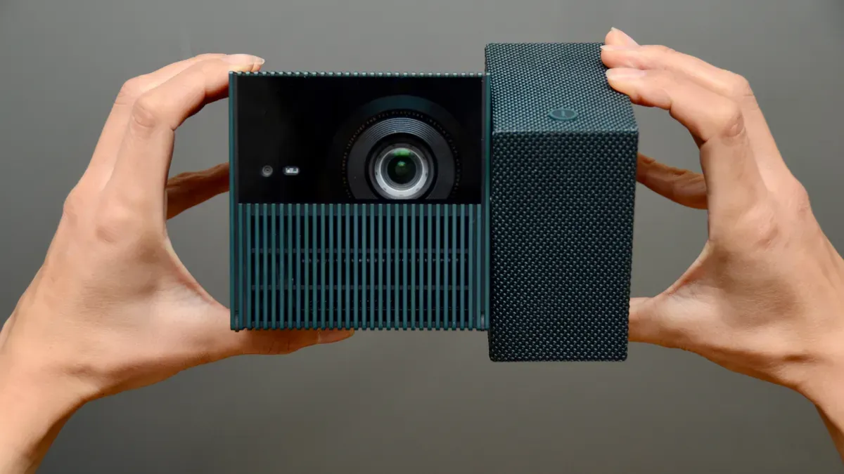 TCL PlayCube's rotating 90-degree design for obstacle navigation