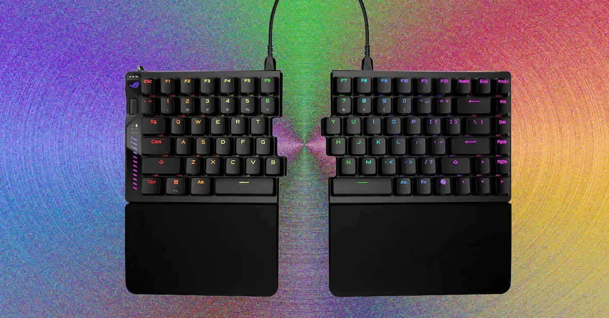The $420 Split Keyboard Designed for Gamers—and Why Your Hands Might Not Care